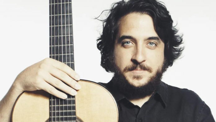 Álbum ‘Gentil Assombro’ do violonista e compositor João Camarero