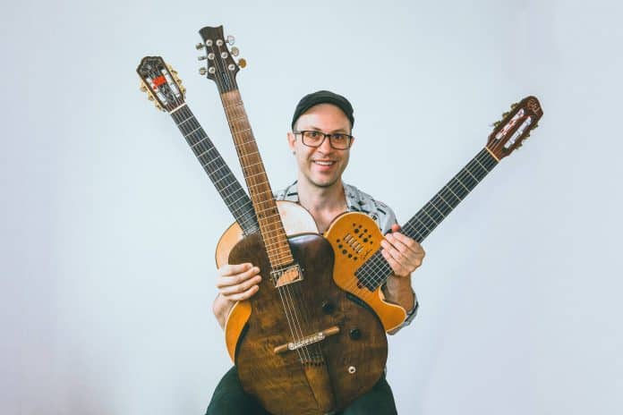 Guitarrista e compositor Rodrigo Simões lança ‘TRE’, terceiro álbum de sua carreira