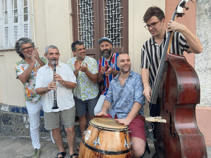 Pedro Miranda, Fernando Leitzke e Candombaile lançam ‘Candombe Bailador’