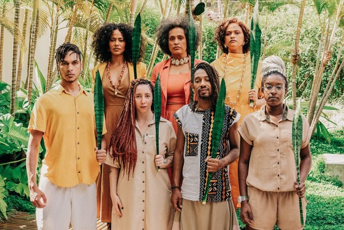 Clarianas aprofunda pesquisa das raízes musicais afro-brasileiras no álbum ‘Xirê’