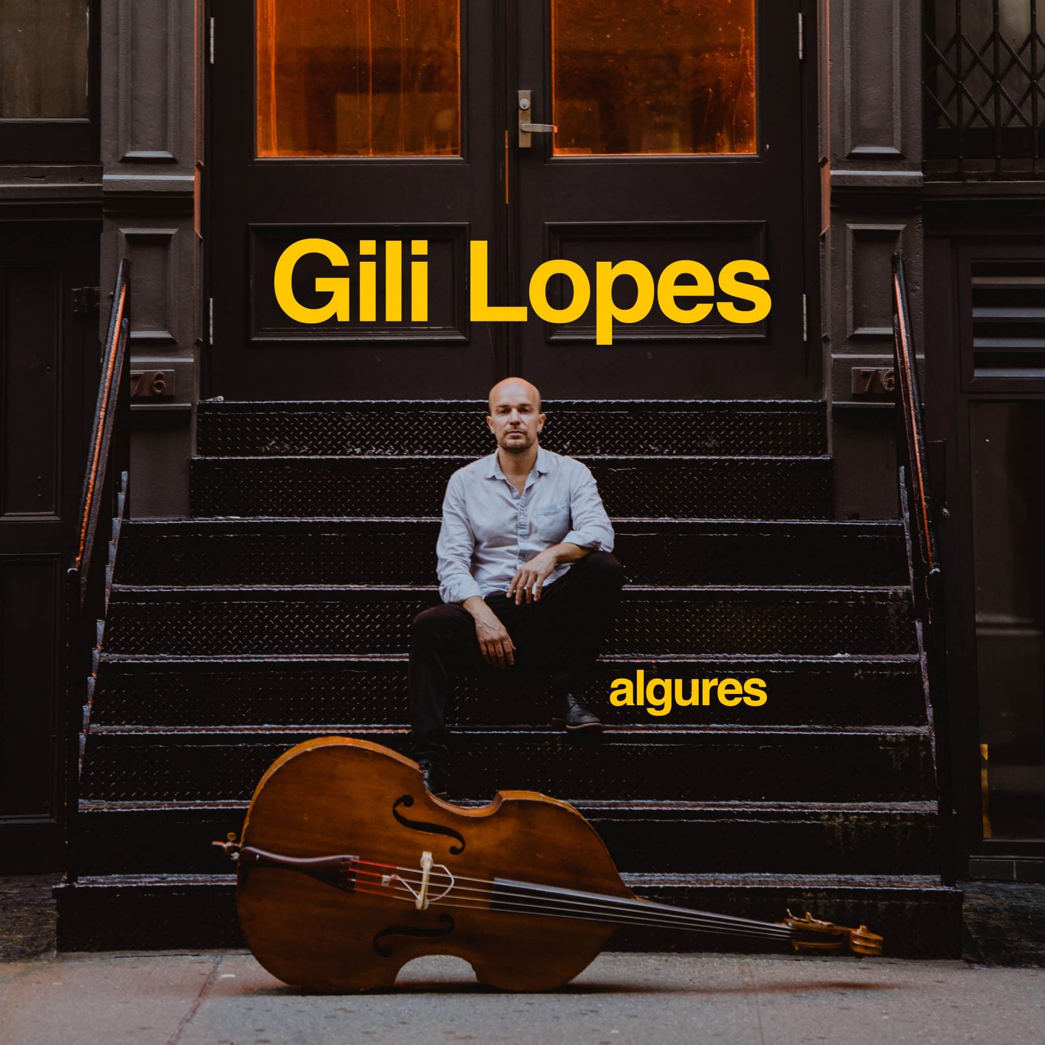 revistaprosaversoearte.com - Contrabaixista e compositor Gili Lopes lança álbum 'Algures'