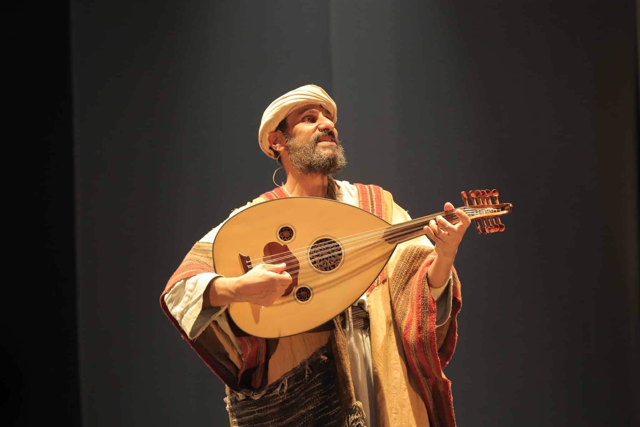 revistaprosaversoearte.com - Espetáculo 'O Profeta' - retorna a São Paulo em curta temporada no Teatro Bravos