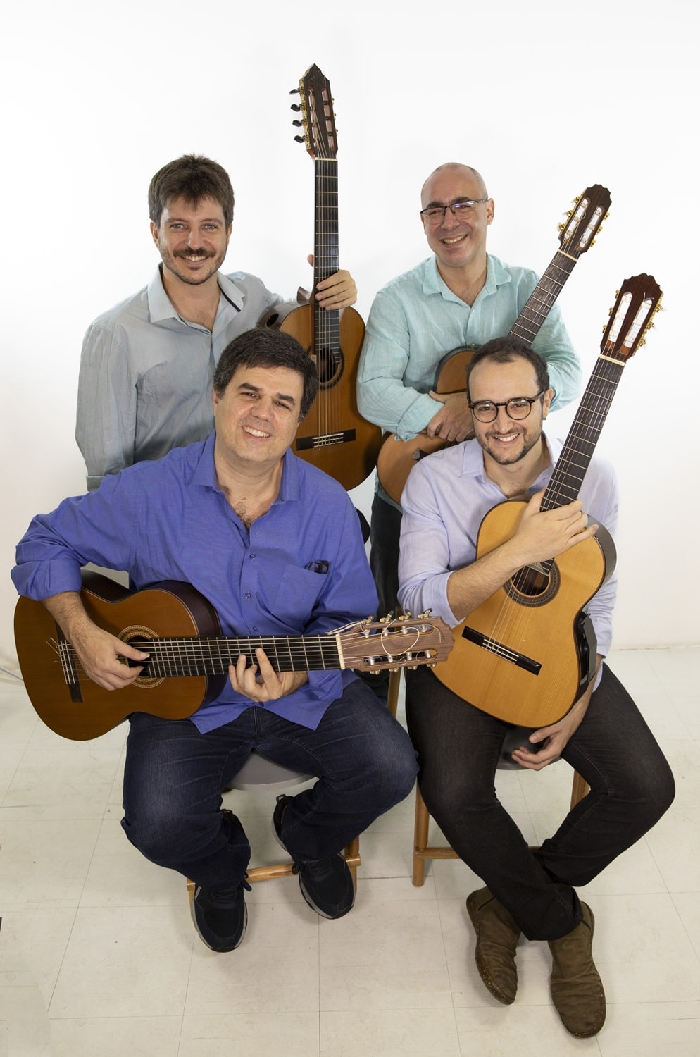 revistaprosaversoearte.com - Quarteto Maogani celebra 30 anos de arte com primeiro álbum inteiramente autoral