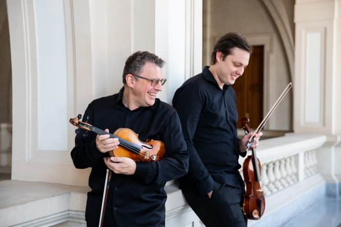 Emmanuele Baldini e Leonardo Bock lançam single ‘Wieniawski: Etudes-Caprices, Op. 18: No. 2, Andante’