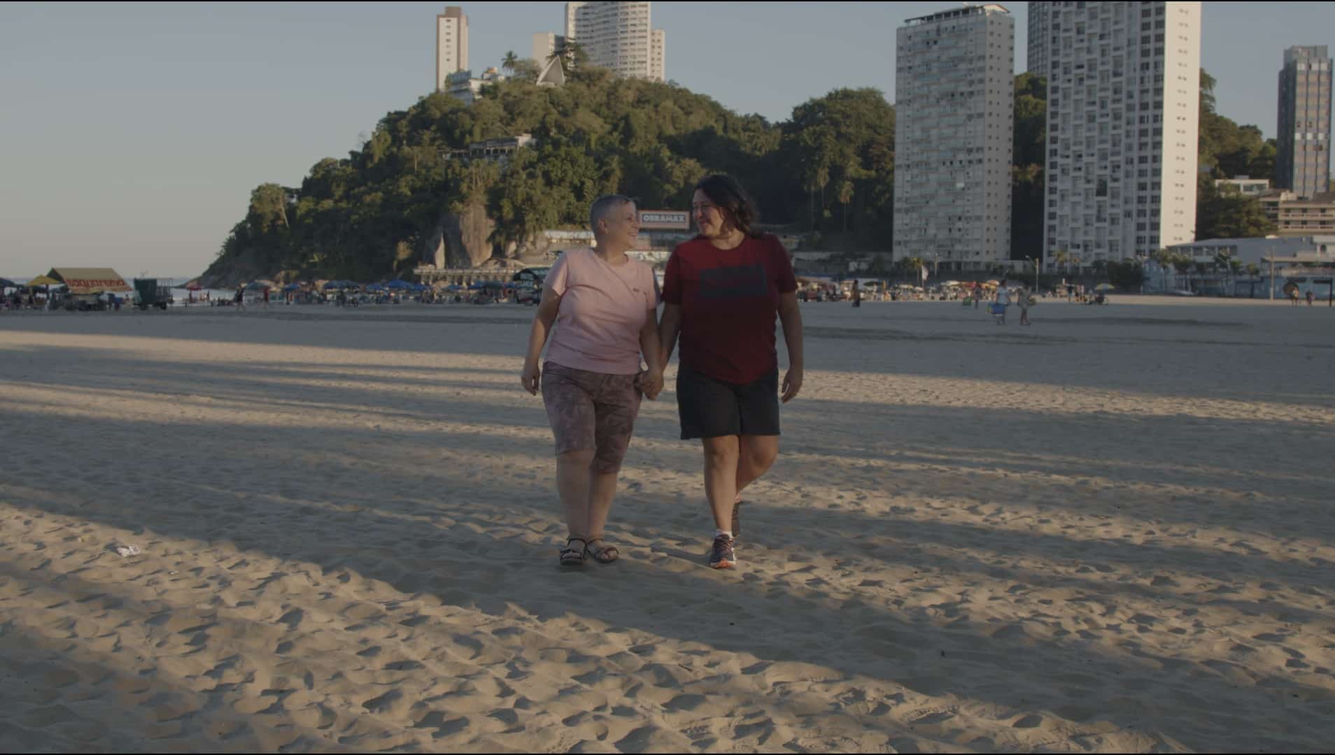 revistaprosaversoearte.com - Série documental Corpo, Afeto e Revolução explora diversas perspectivas da comunidade LGBTQIA+