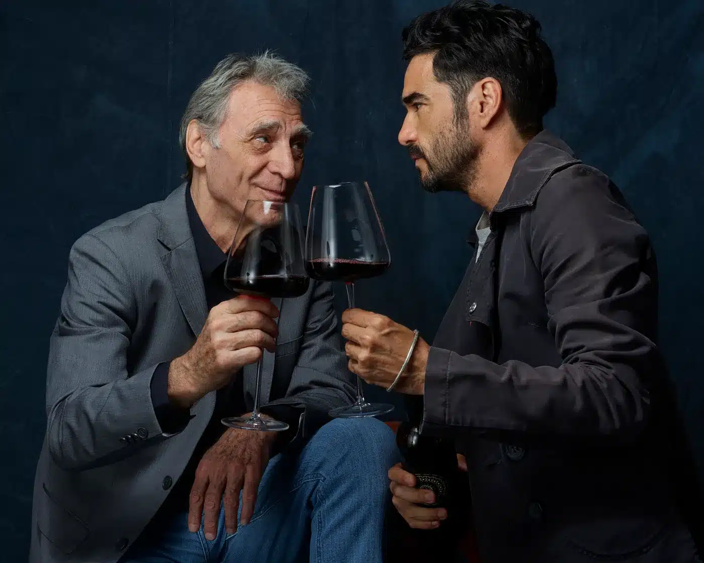 revistaprosaversoearte.com - Herson Capri e Caio Blat estrelam peça “Memórias do Vinho (Per Bacco)” no Teatro Vivo