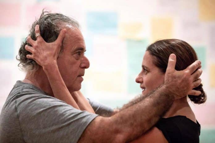 Espetáculo ‘O Que Só Sabemos Juntos’ com Tony Ramos e Denise Fraga, estreia curta temporada no Teatro Casa Grande