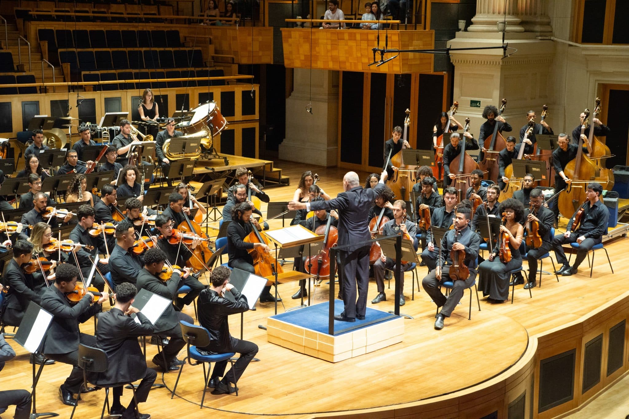 revistaprosaversoearte.com - Gilberto Gil retorna à Sala São Paulo com ‘Amor Azul', ópera inédita no Brasil criada com maestro Aldo Brizzi