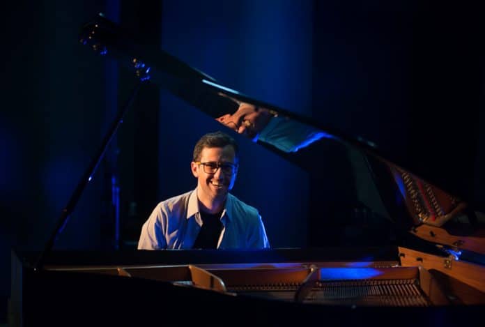 Pianista Guilherme Veroneze lança ‘Névoa’, primeiro single do seu novo álbum