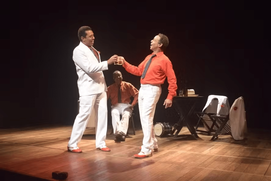 revistaprosaversoearte.com - Espetáculo 'Professor Samba – Uma Homenagem a Ismael Silva' no Teatro Dulcina