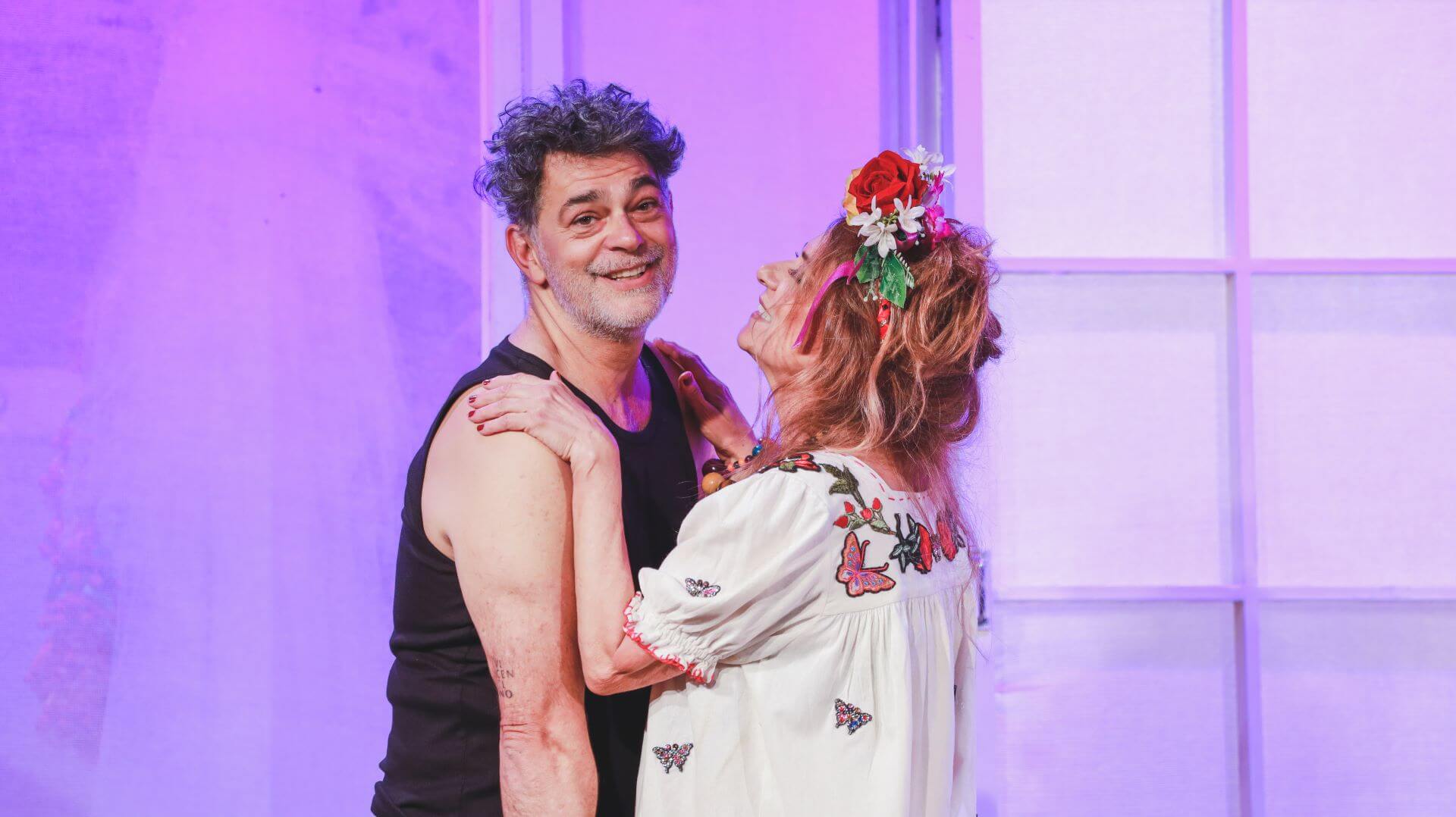 revistaprosaversoearte.com - Comédia 'Duetos' com Patricya Travassos e Eduardo Moscovis chega no palco do Teatro Multiplan