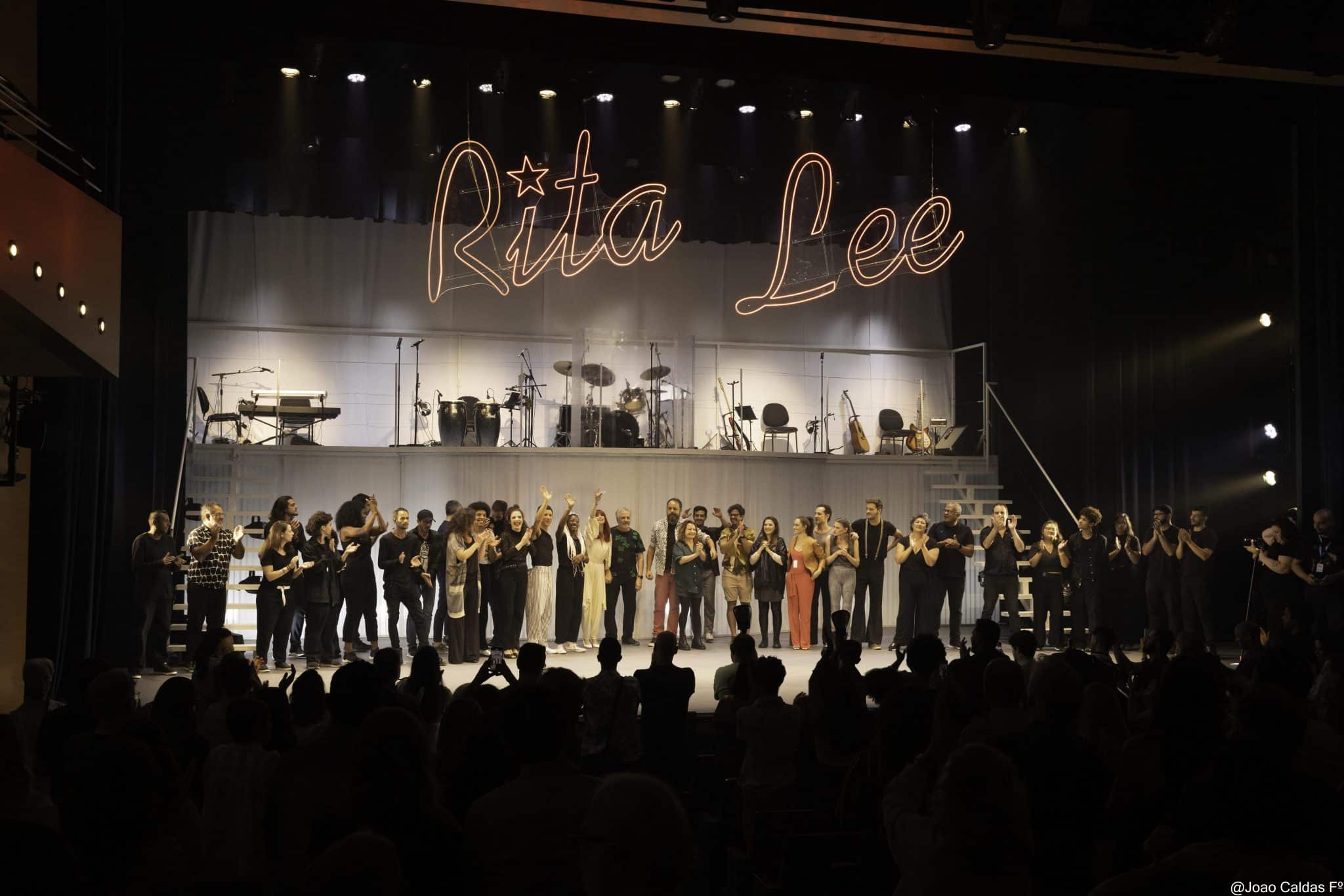 revistaprosaversoearte.com - Teatro Porto anuncia temporada do espetáculo 'Rita Lee - Uma Autobiografia Musical'