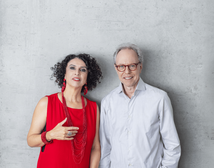 Paula Morelenbaum e Arthur Nestrovski lançam álbum ‘Jobim Canção’