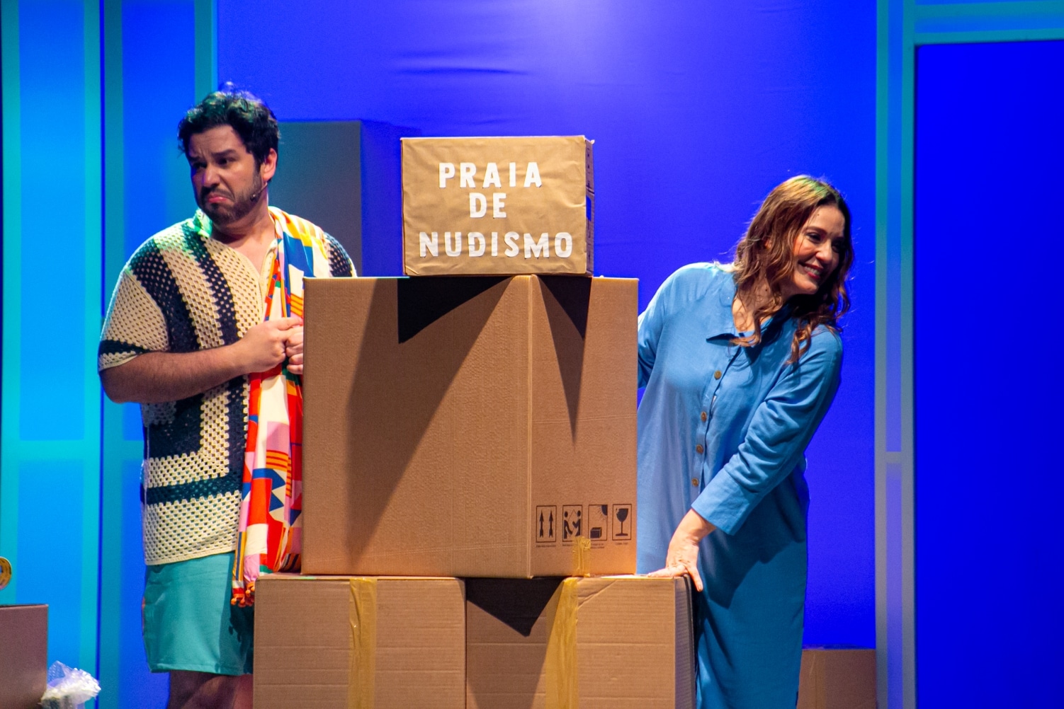 revistaprosaversoearte.com - Espetáculo 'Detalhes de Nós Dois', reestreia temporada no Teatro Adolpho Bloch