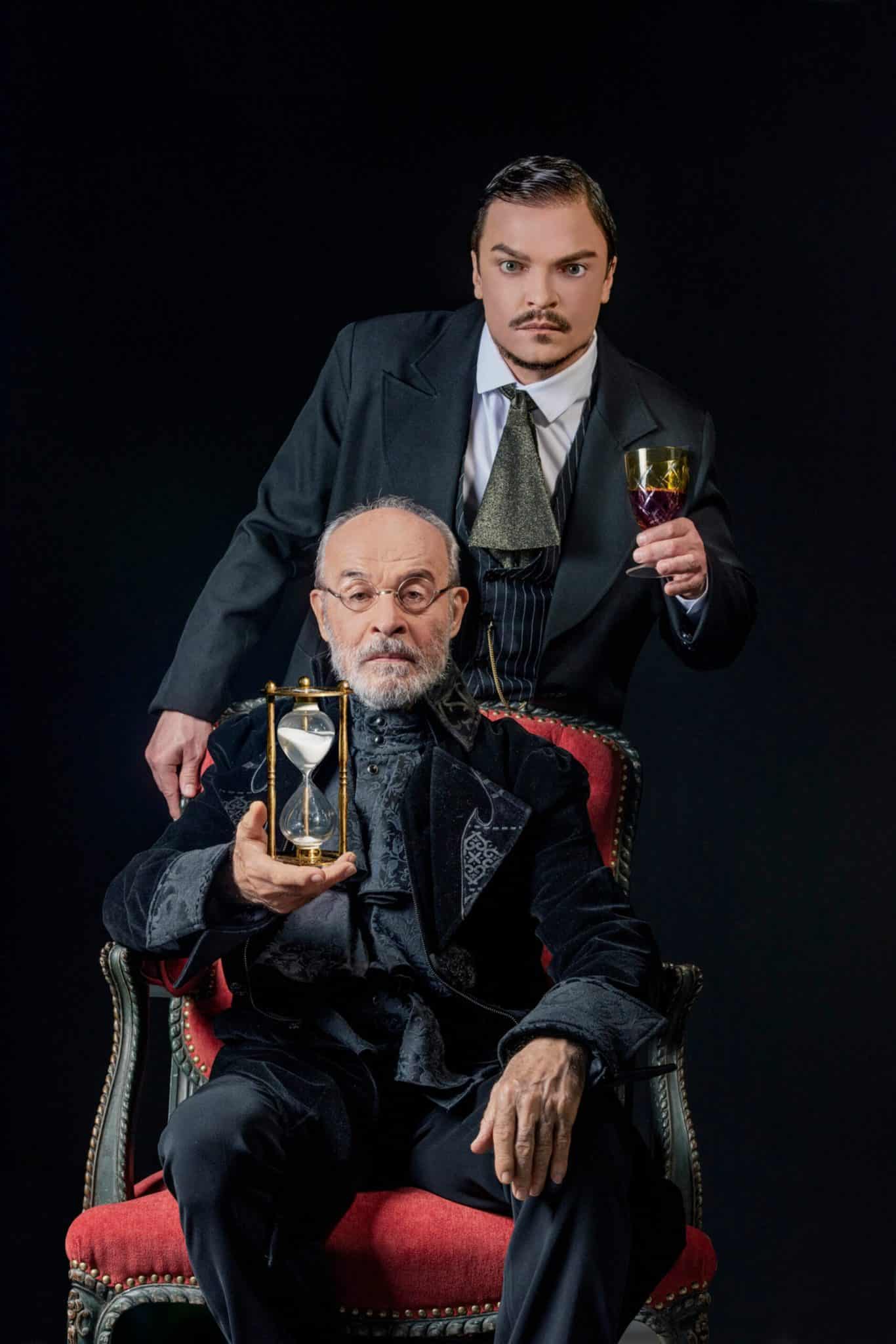 revistaprosaversoearte.com - Teatro I Love Prio | Osmar Prado e Maurício Machado em 'O Veneno do Teatro'