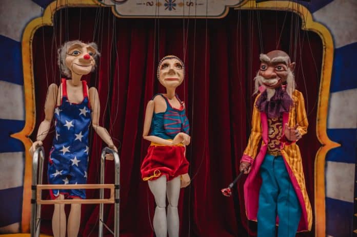 O Grande Circo Grandevo comemora dez anos da companhia Pequeno Teatro do Mundo