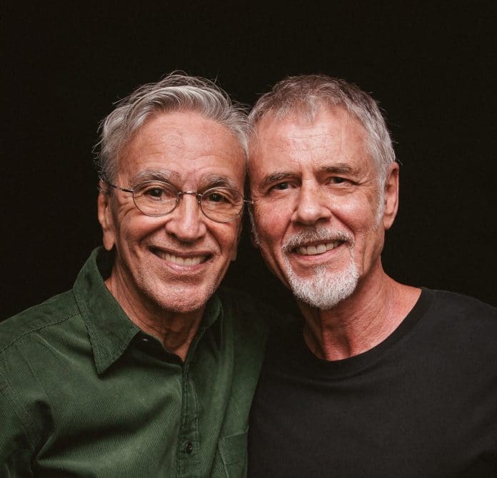 Caetano Veloso e Ritchie fazem nova versão para ‘Shy Moon’