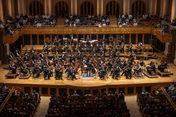 Osesp e Thierry Fischer recebem pianista Marc-André Hamelin na Sala São Paulo