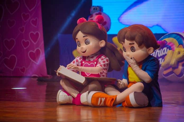 Maria Clara & JP apresentam espetáculo infantil “Brincar e Imaginar” no Qualistage