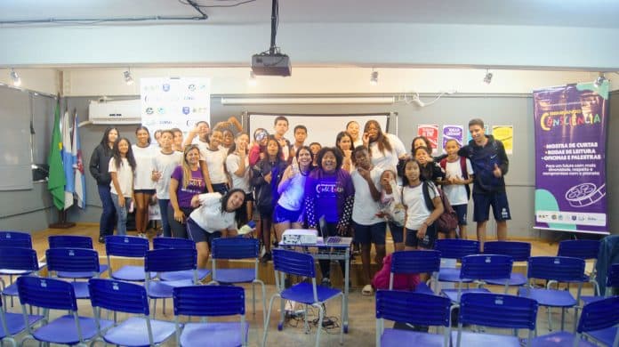 Projeto “Semeando Consciência” realiza palestras gratuitas em escolas sobre racismo, equidade de gênero e sustentabilidade