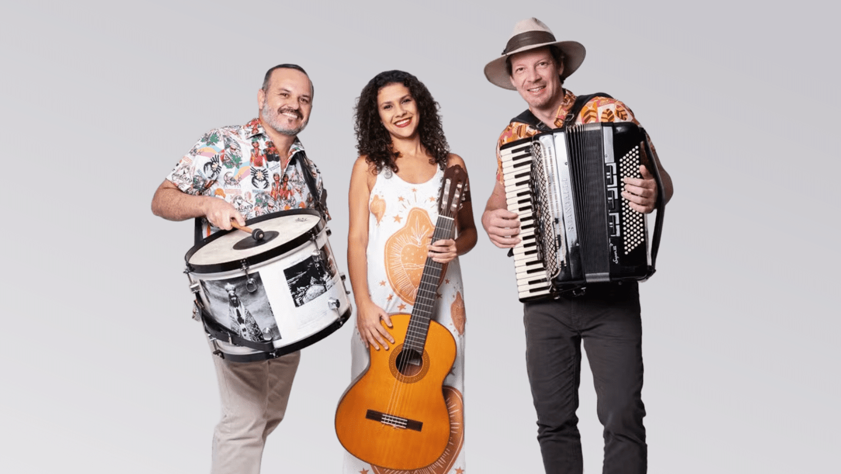 revistaprosaversoearte.com - Trio Manacá da Serra lança 'EP Jangada'