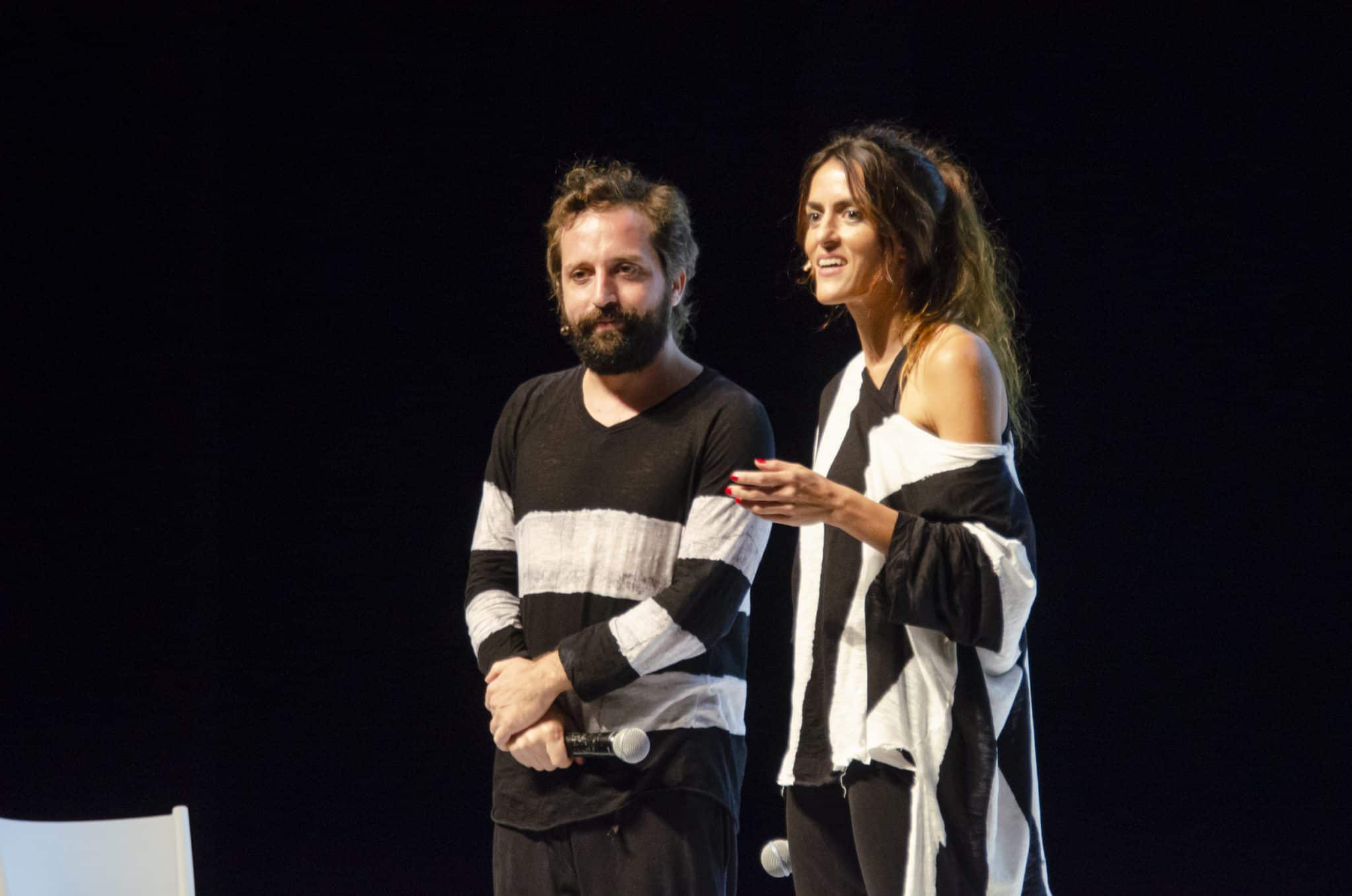 revistaprosaversoearte.com - Teatro Riachuelo Rio recebe o espetáculo 'Portátil', celebrando 10 anos de sucesso