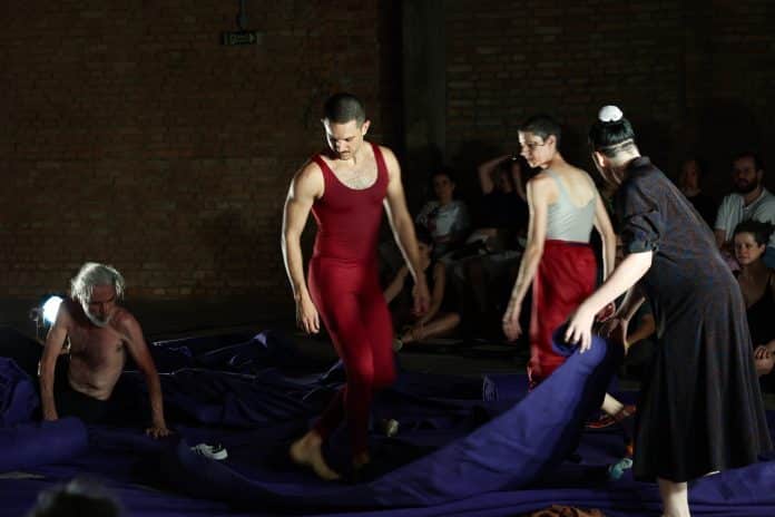 Espetáculo de dança “Reconhecer e Perseguir” estreia curta temporada no Arquivo Histórico Municipal SP